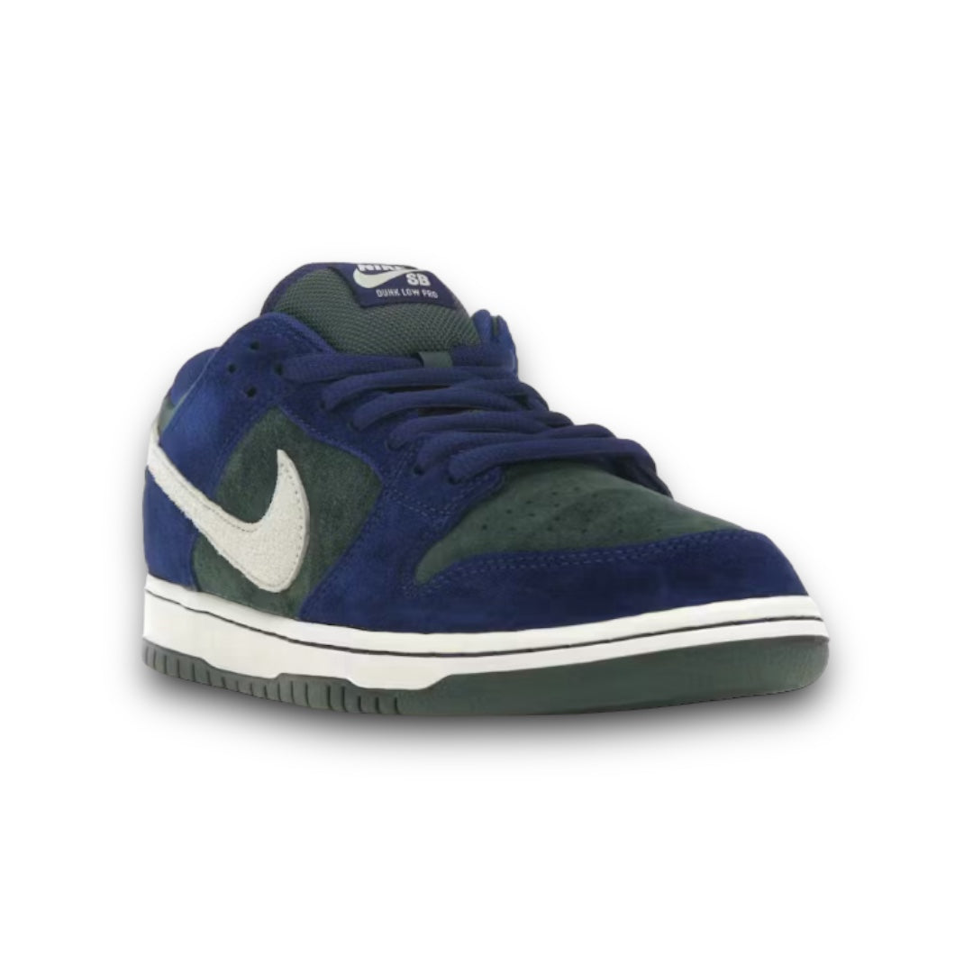 Nike SB Dunk Low “Deep Royal Blue”