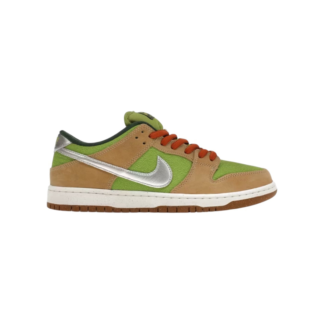 SB Dunk Low “Escargot”