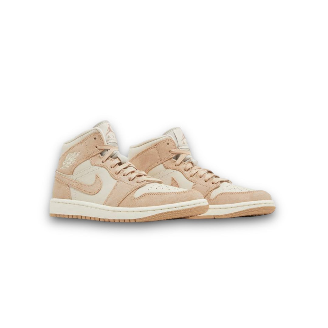 Jordan 1 Mid “Legend Light Brown”