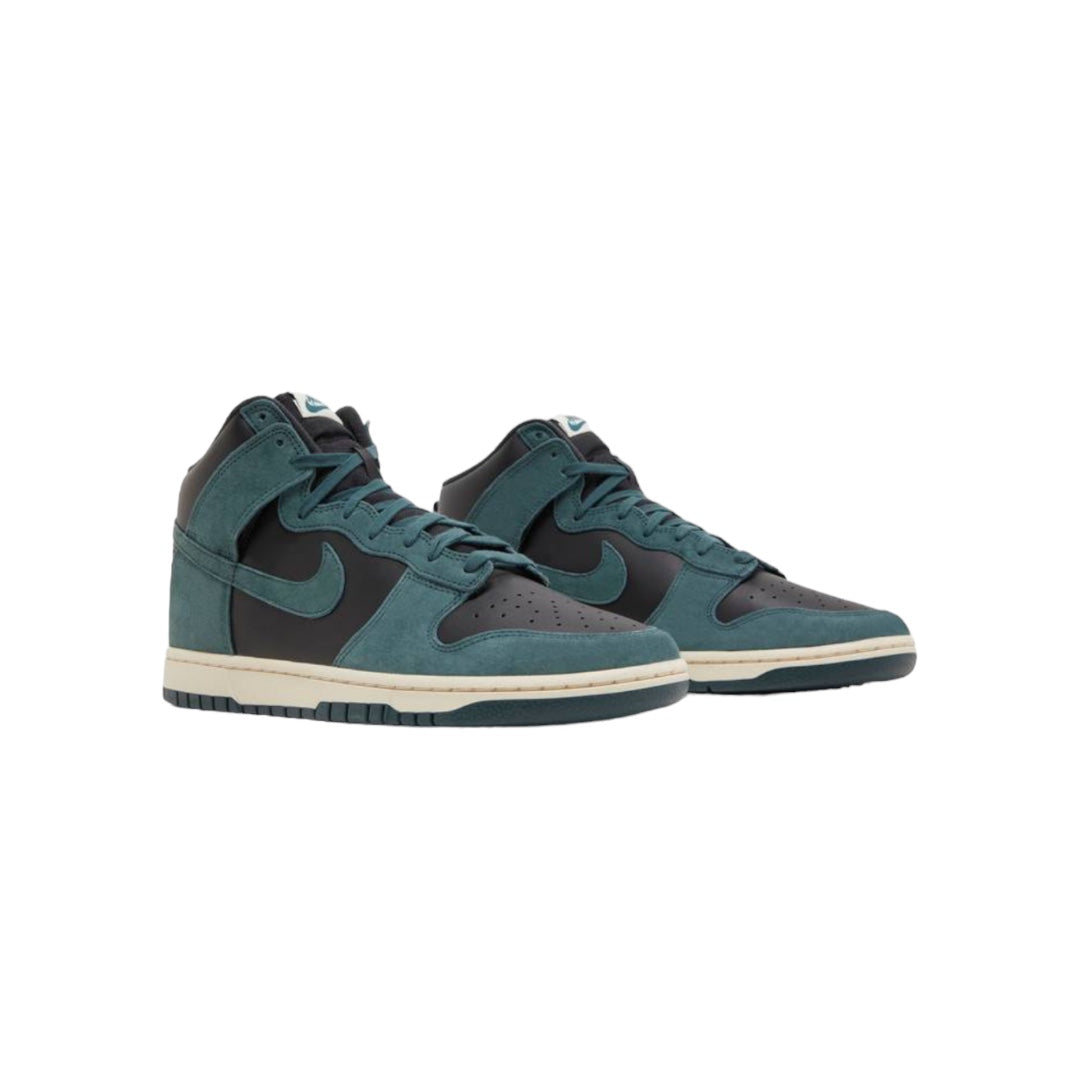 Nike dunk high “Faded Spruce”