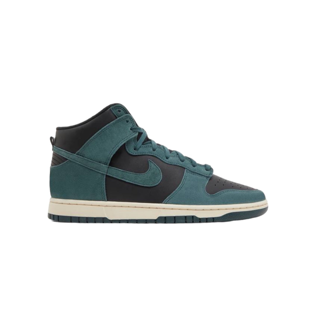 Nike dunk high “Faded Spruce”