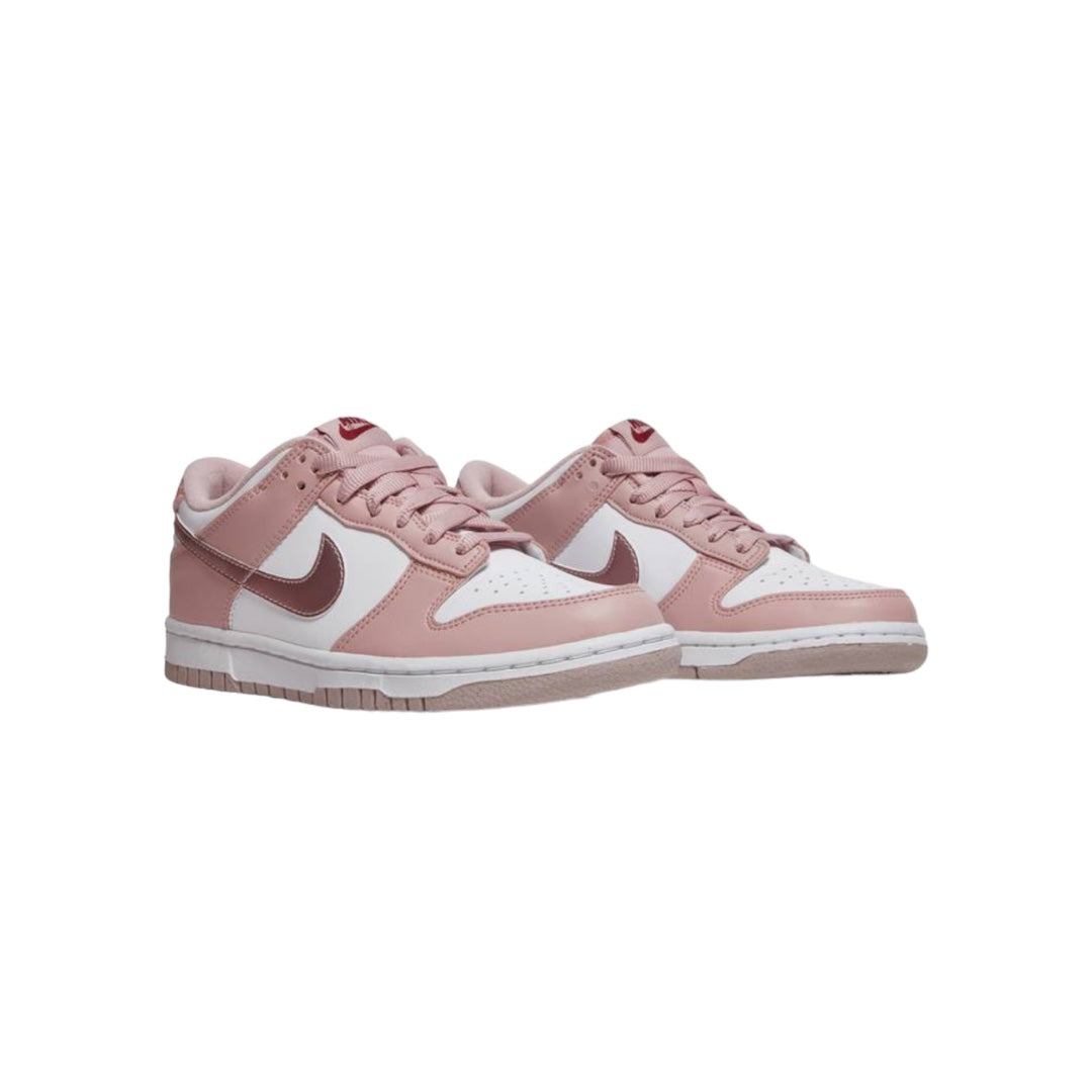 Dunk Low “Pink Velvet”