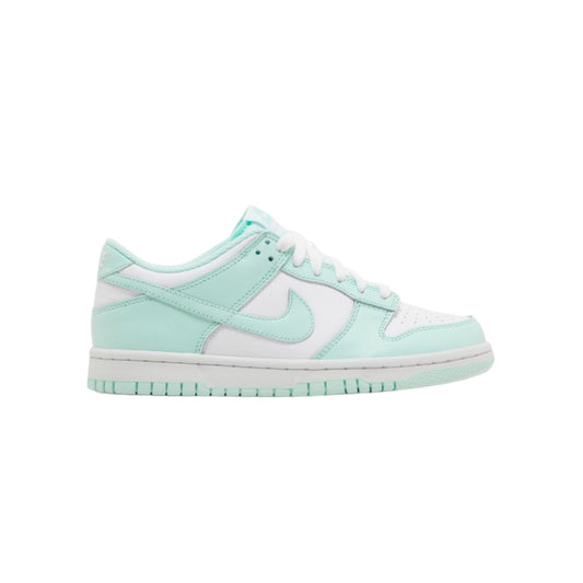 Nike dunk low “Mint Foam”