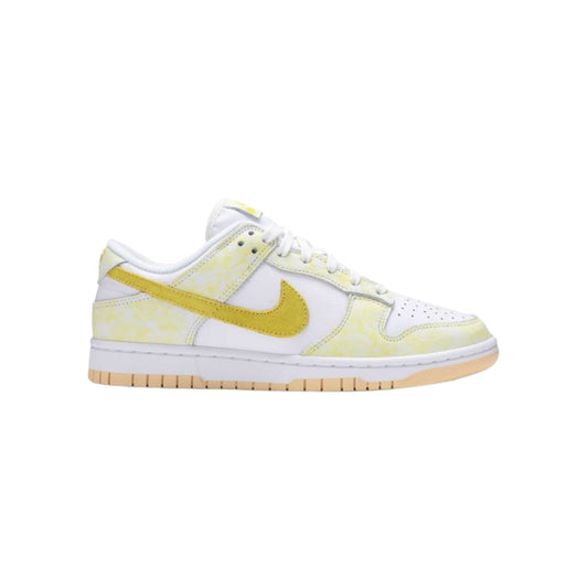 Dunk Low “Yellow Strike”