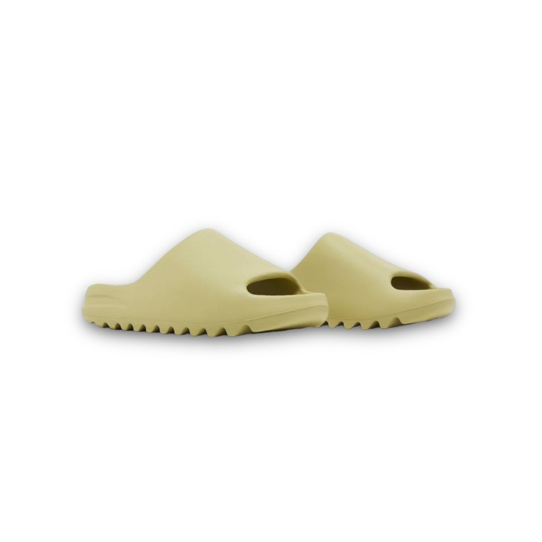 Yeezy Slide “Resin”