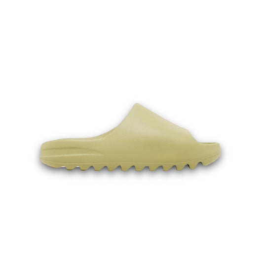 Yeezy Slide “Resin”