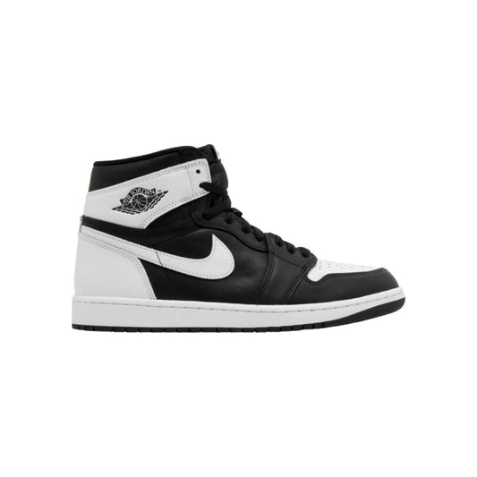 Jordan 1 “Black / White”