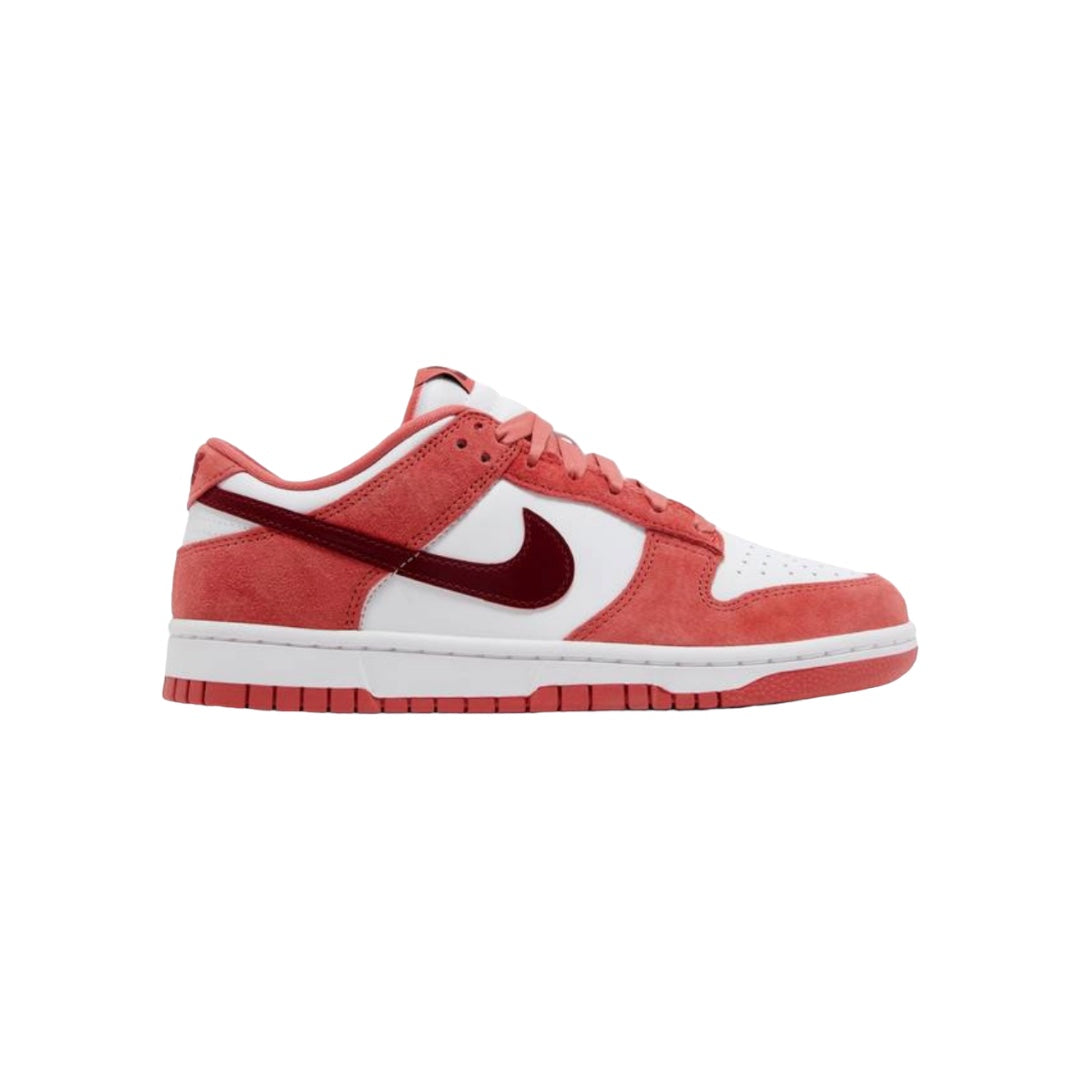 Dunk Low “Valentines”