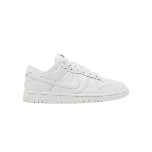 Nike dunk low “Triple Whites”