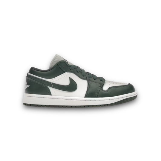 Jordan 1 Low “Galactic Jade” (W)