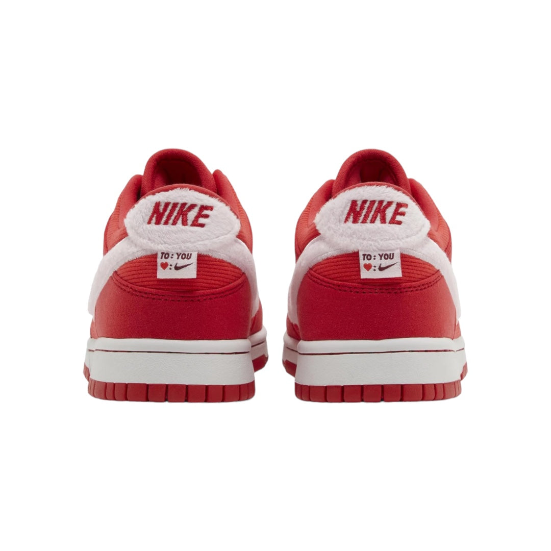 Dunk Low GS ‘Valentines Day 2024’