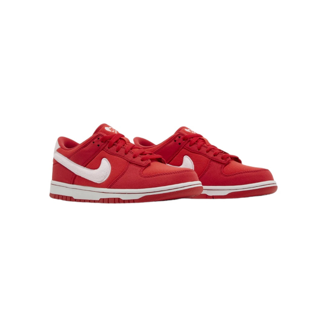 Dunk Low GS ‘Valentines Day 2024’