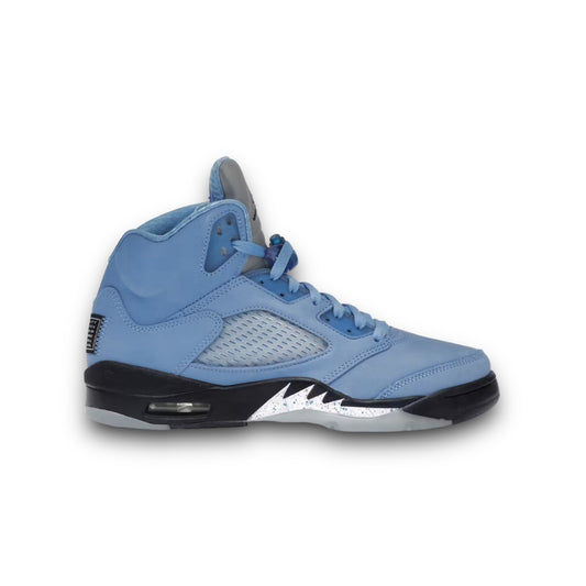 Jordan 5 Retro “UNC University Blue”