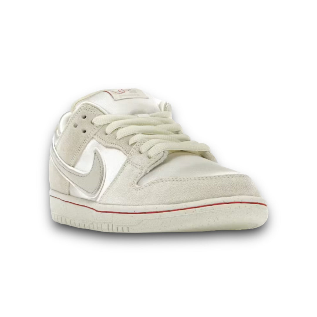 Nike SB Dunk Low “City of Love Light Bone”