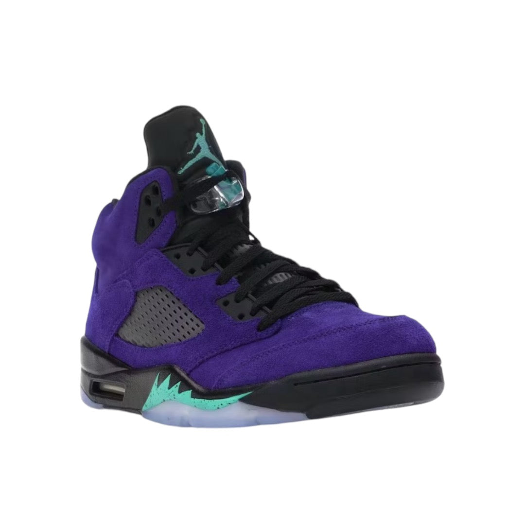 Jordan 5 Retro “Alternate Grape”