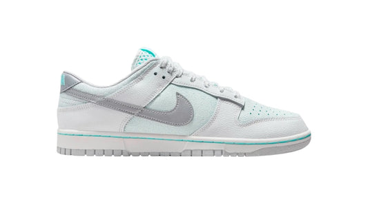 Nike Dunk Low SE Winter Storm